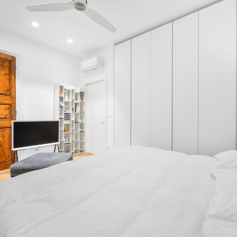 Beautiful 3-room apartment - Appartement 2 Chambres - 14