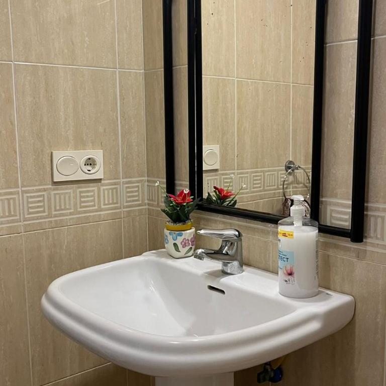 Roquetas - One-Bedroom Apartment - 21