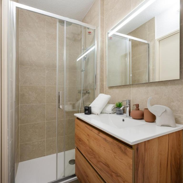 134 - Les Grenadines - 2 Pers, Clim, 1er Ligne - Studio avec Balcon - 6