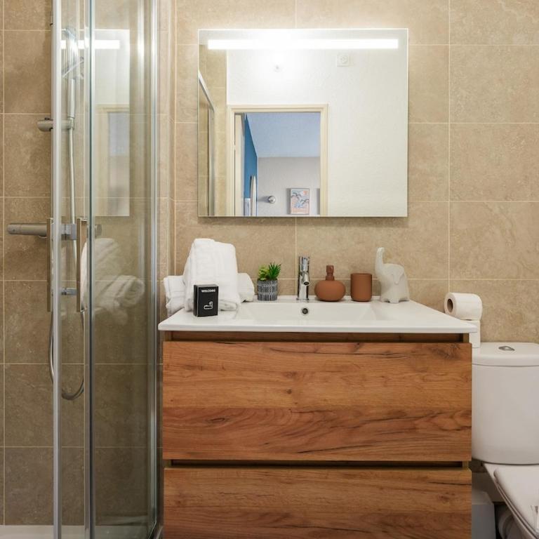 134 - Les Grenadines - 2 Pers, Clim, 1er Ligne - Studio avec Balcon - 15