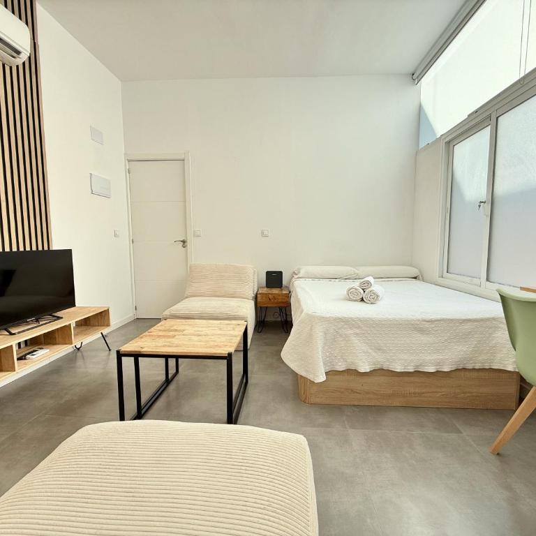 Nova Suites - Los Boliches & Beach - Studio - 2