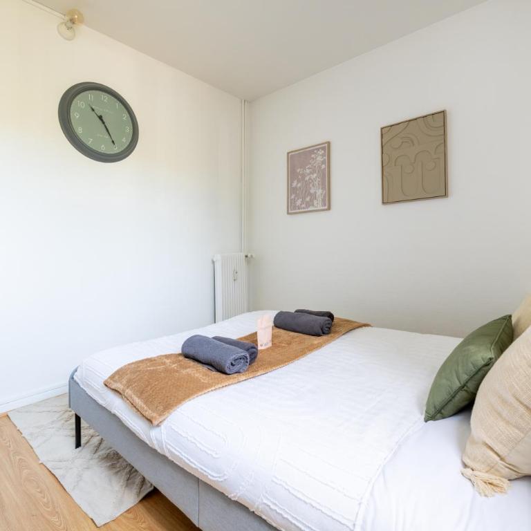 Le Moderne - 4 ch proche Maisons de Champagne - Appartement 4 Chambres avec Balcon - 32