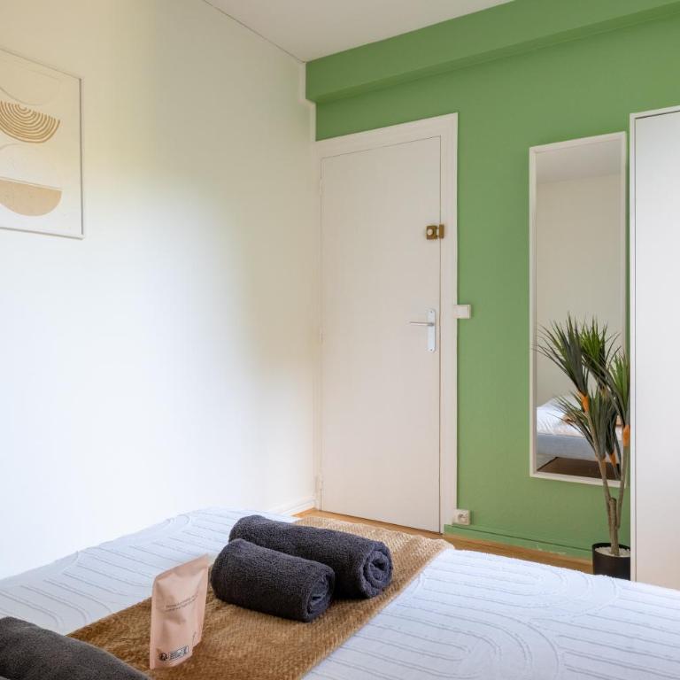 Le Moderne - 4 ch proche Maisons de Champagne - Appartement 4 Chambres avec Balcon - 38
