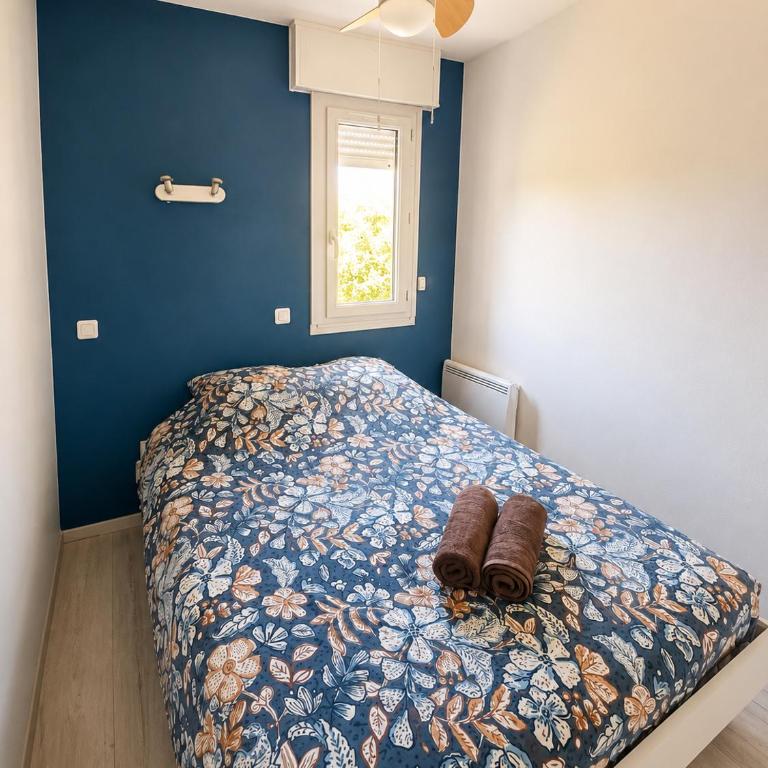 Apt Golfe Juan - 5min des plages - Parking privée - Piscine Rooftop - Appartement 1 Chambre - 2