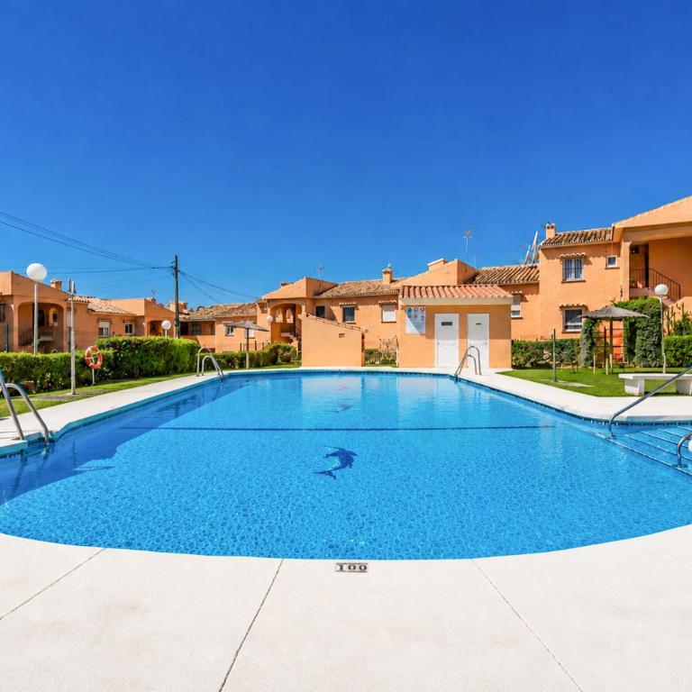 Cubo's El Faro Beach Apartment with Pool - Appartamento - 33