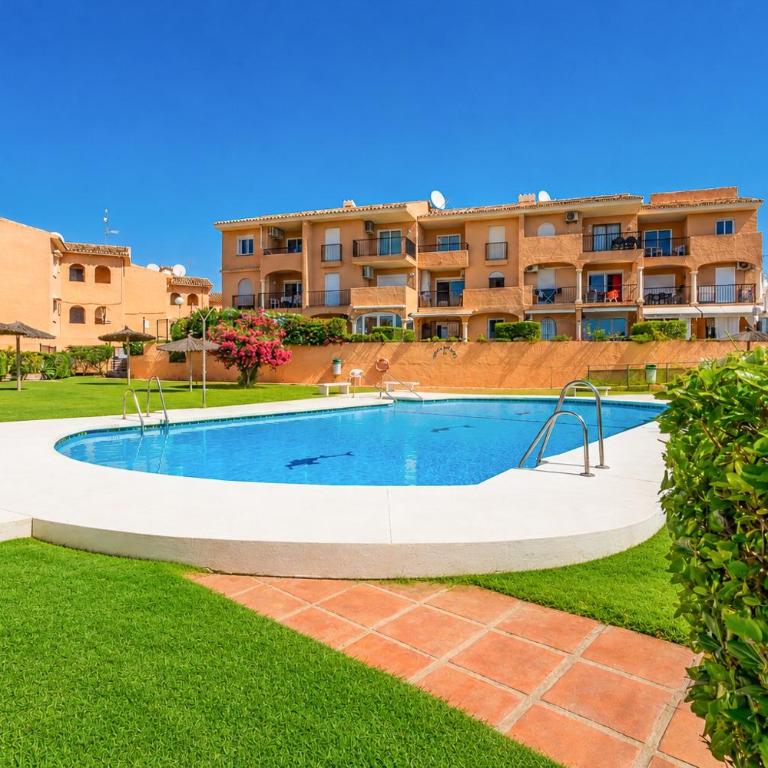 Cubo's El Faro Beach Apartment with Pool - Appartamento - 35