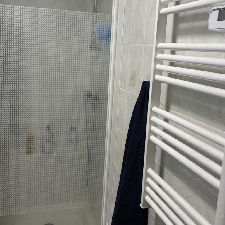 Très joli T2 de 40m2 plage à 300m clim, balcon, garage, Cosy et Tout confort - Appartamento con 1 Camera da Letto - 29