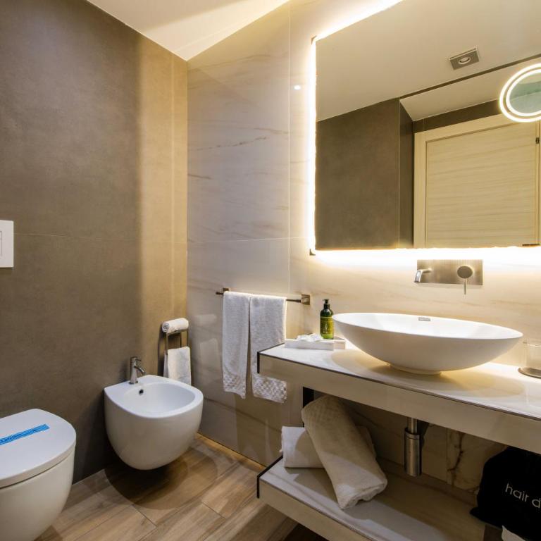 Municipio Luxury Suite - Camera King con Balcone - 13