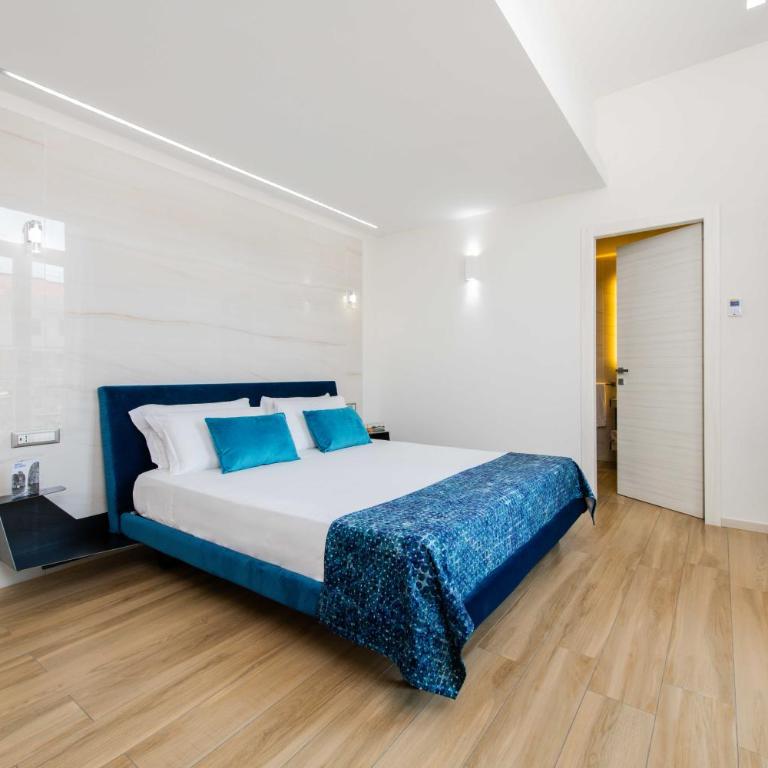 Municipio Luxury Suite - Camera King con Balcone - 10