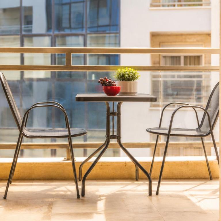 Blue Marlin Apartments - One-Bedroom Apartment - 4