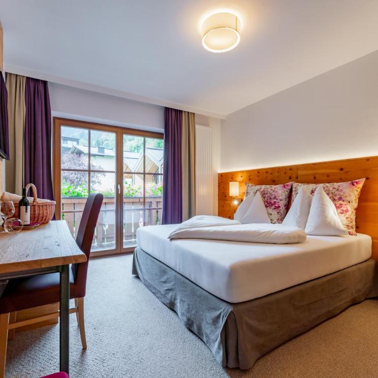 Hotel Stadt Wien - Doppelzimmer mit Balkon - 2
