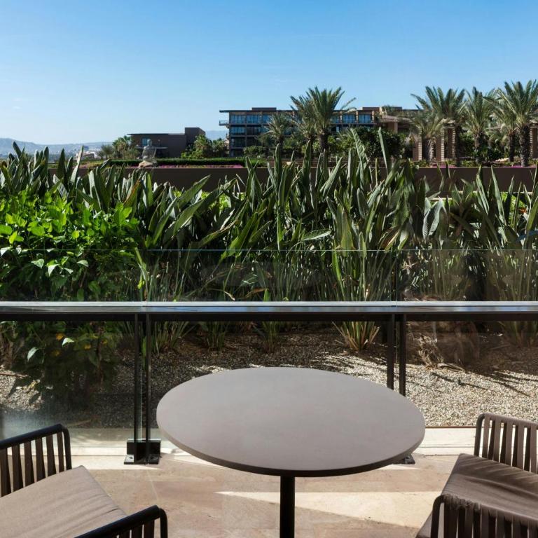 JW Marriott Los Cabos Beach Resort & Spa - Habitación con vistas al completo - Planta baja - Nivel terraza - Cama extragrande - 3
