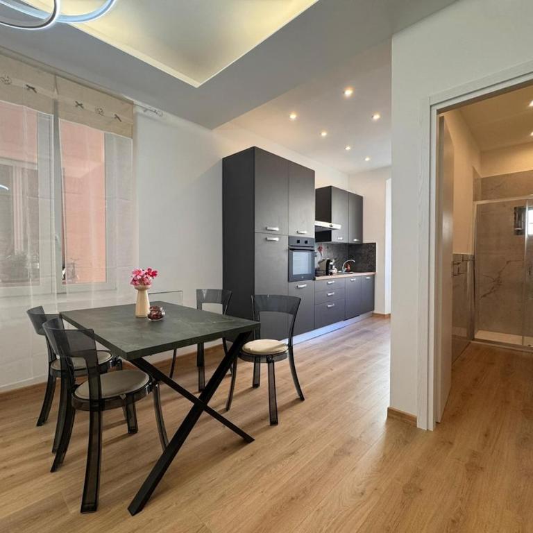 Genova East Gateway Premium Apartment & Suite - Appartamento con 2 Camere da Letto - 4
