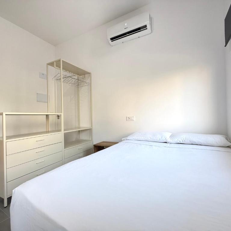 Nova Suites - Los Boliches & Beach - Standard Studio - 2