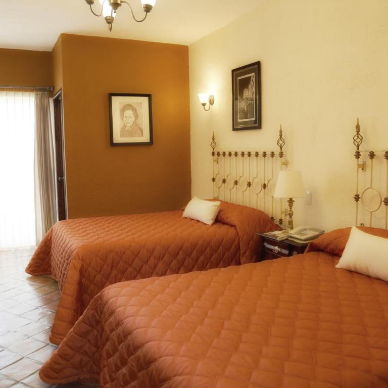 El Meson de los Poetas - Double Room with Two Double Beds - 24