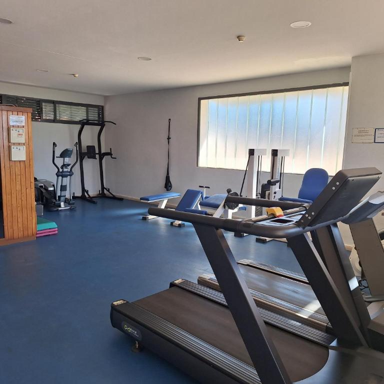 Las Marinas, apartamento muy amplio cerca de playa Poniente - Apartment - 25