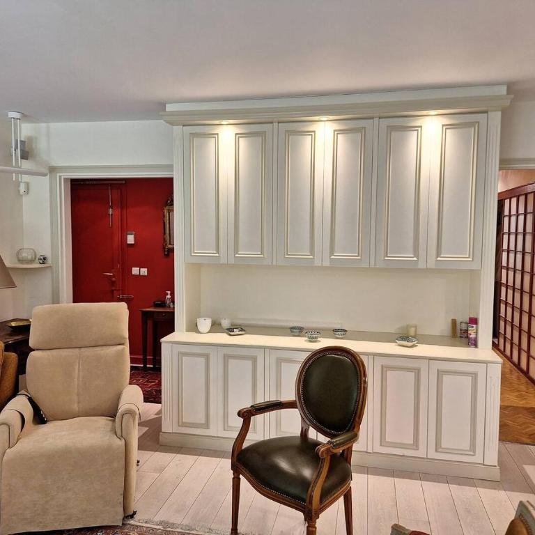 Salle - KP - Appartement avec jardin - Paris 6ème - Appartement - 8
