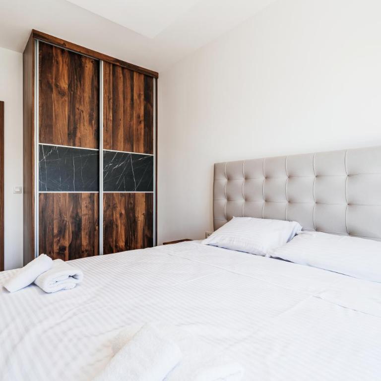 Central Apartments Budva - Apartman sa Pogledom na Grad - 16