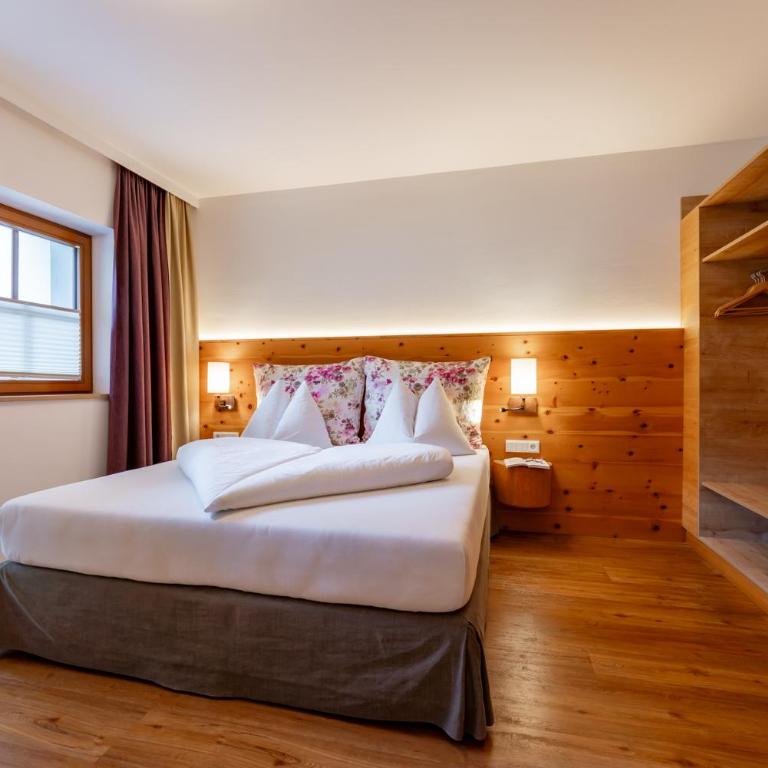 Hotel Stadt Wien - Suite mit 1 Schlafzimmer und Terrasse - 2
