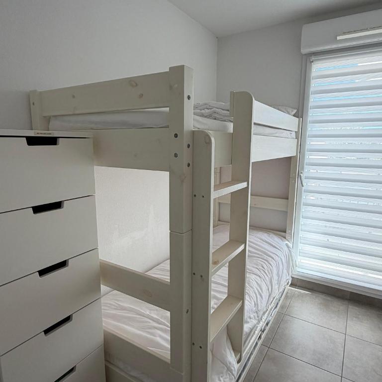 Appartement T3 avec grande terrasse et vue sur les Albères - FR-1-732-85 - Apartment - 30