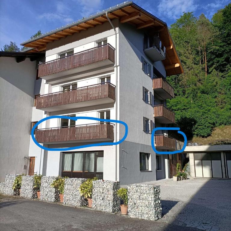 Casa Rocca appartamento 3 camere - Three-Bedroom Apartment - 1