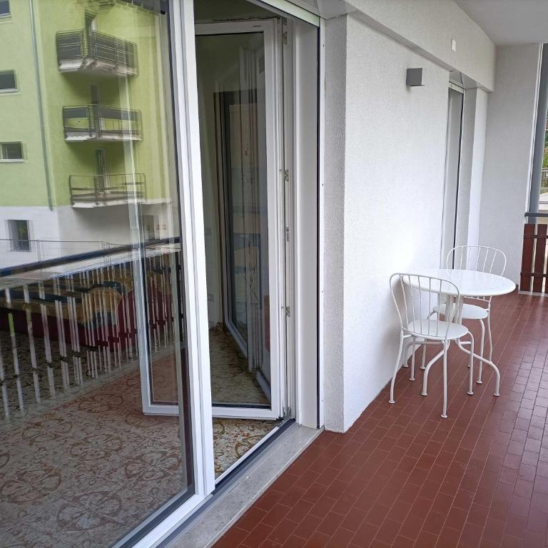 Casa Rocca appartamento 3 camere - Three-Bedroom Apartment - 8