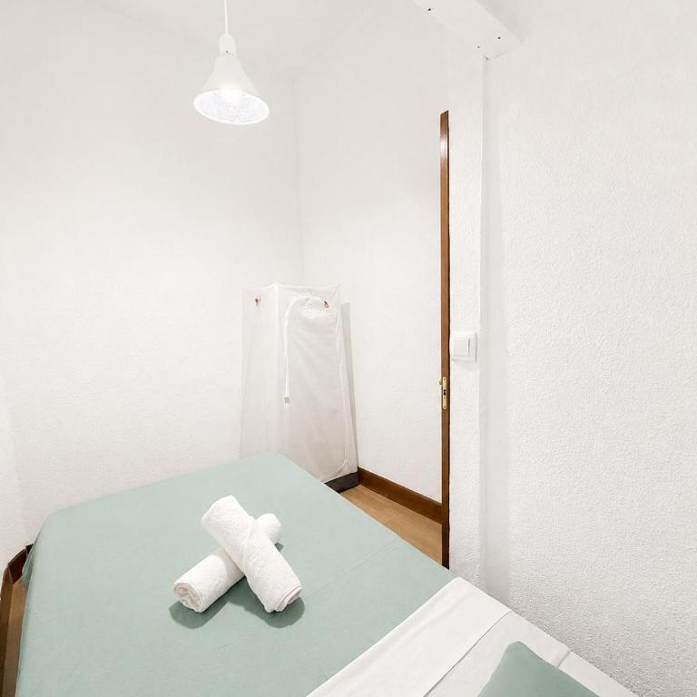 Amplio apartamento en Malasaña con aire acondicionado - Apartamento de 3 dormitorios - 5