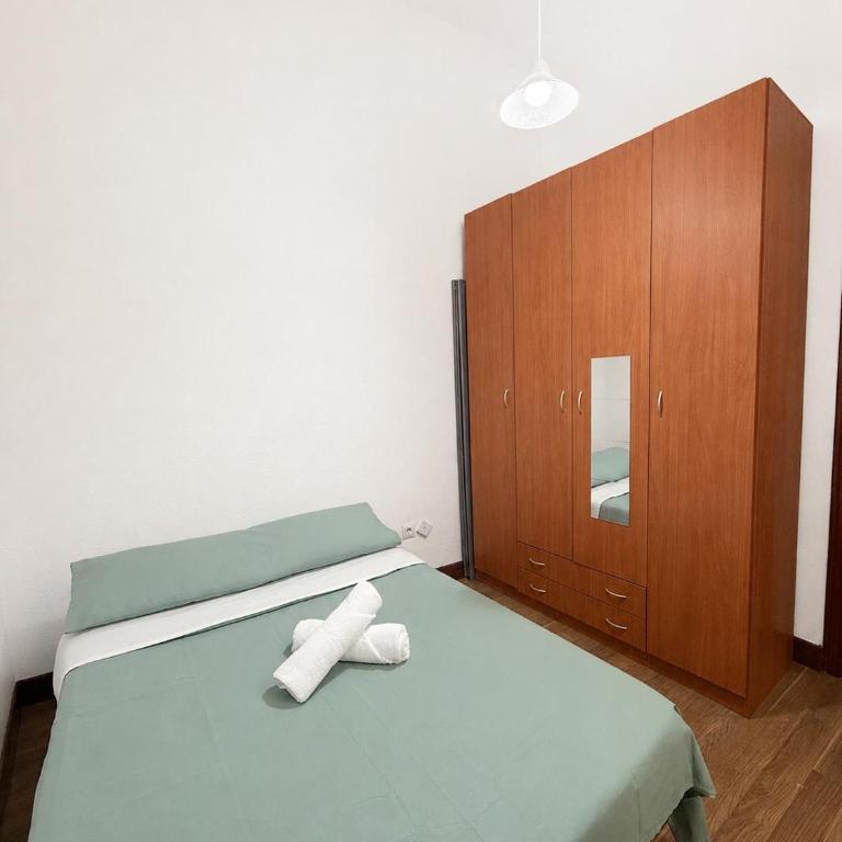 Amplio apartamento en Malasaña con aire acondicionado - Apartamento de 3 dormitorios - 15