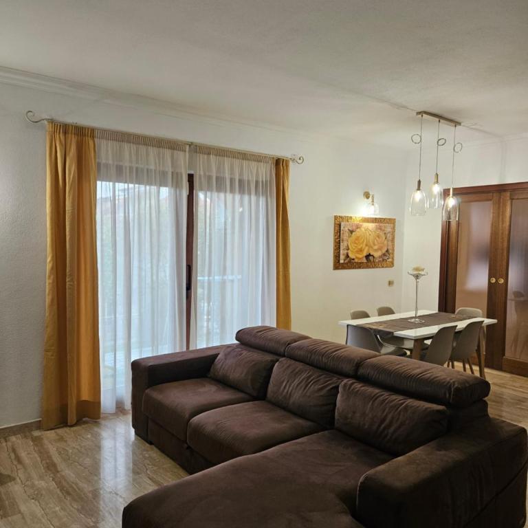 Casa Chiara - Appartamento con 2 Camere da Letto - 8