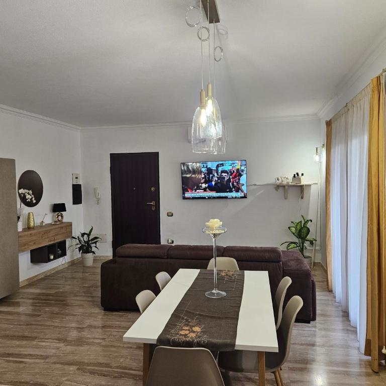 Casa Chiara - Appartamento con 2 Camere da Letto - 5