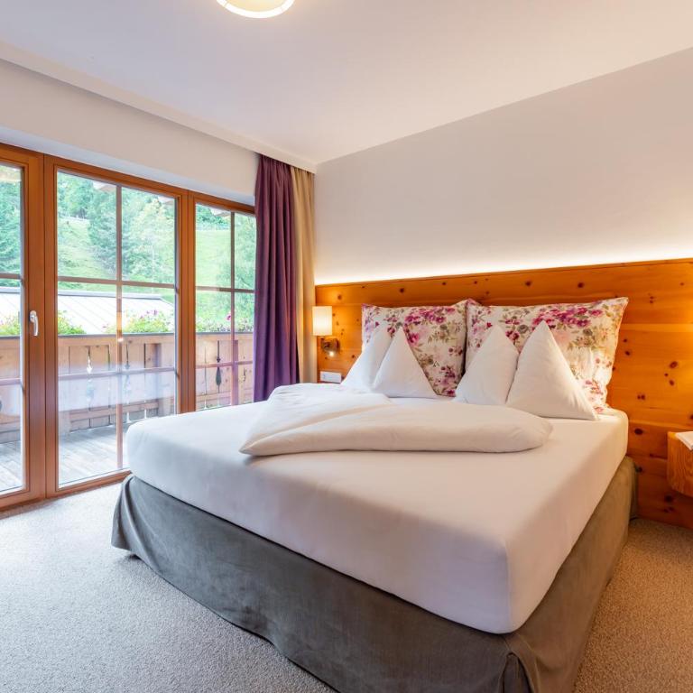 Hotel Stadt Wien - Suite mit 2 Schlafzimmern und Balkon - 2