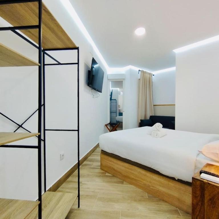 El palacete de Acebo a 13 minutos en tren de Sol - Apartamento - 21
