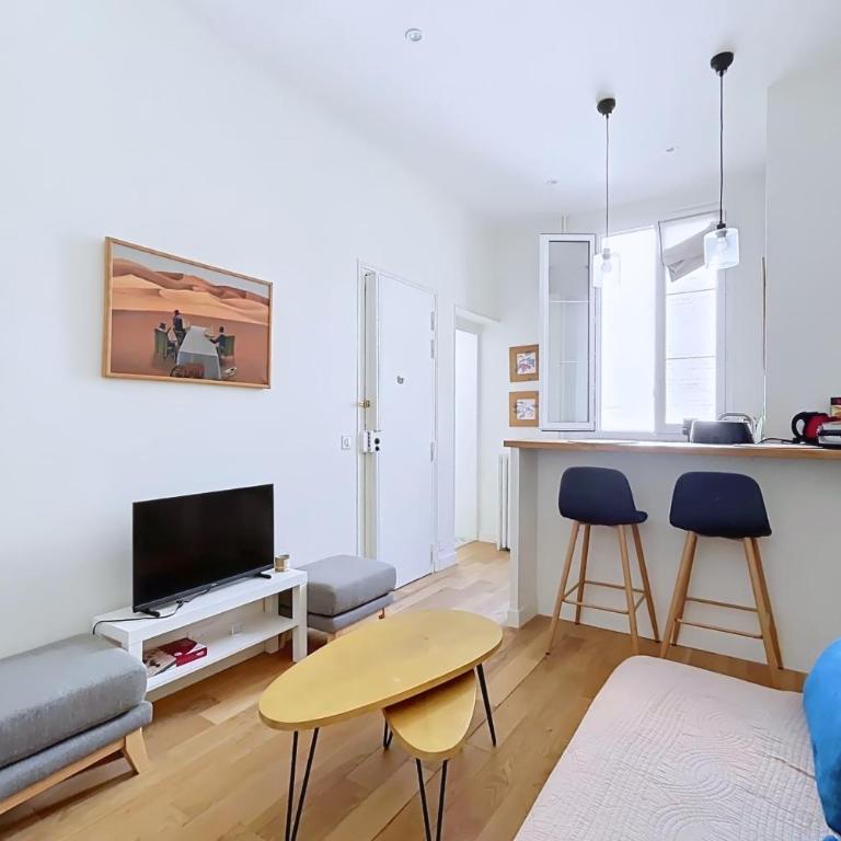 Élégant studio proche des Champs-Élysées - Appartement - 5
