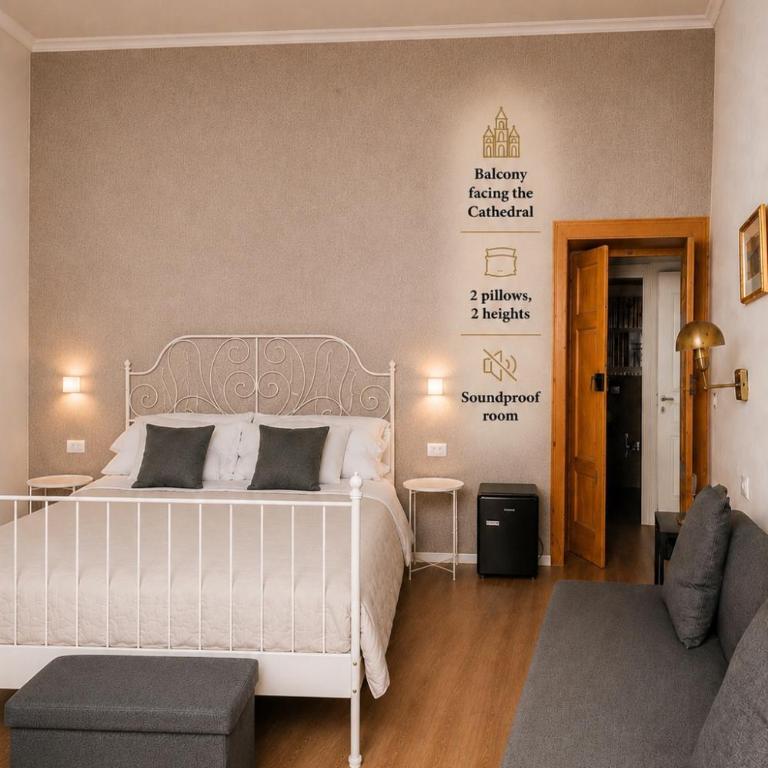 Bari LandLord 8 - Una Finestra sulla Cattedrale - Suite con Vista Città - 13