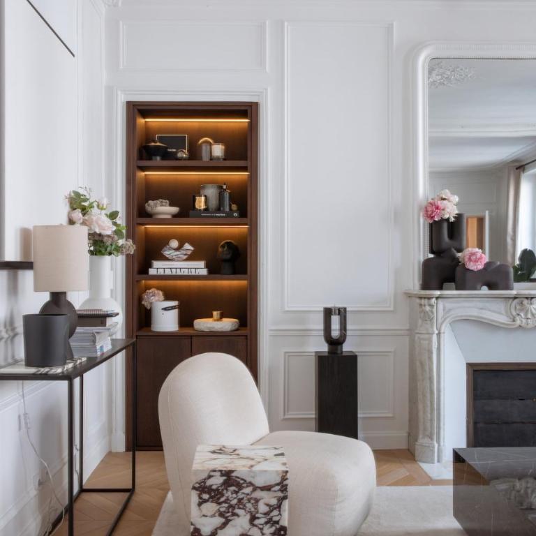 Luxurious Haussmannian Apt - Two-Bedroom Apartment - 2