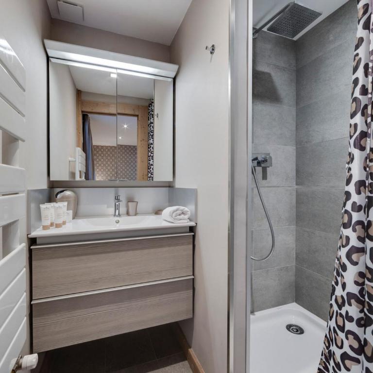 Appartement spacieux pour 8 pers., vue sur lac, au cœur de Tignes - FR-1-641-15 - Apartment - 18