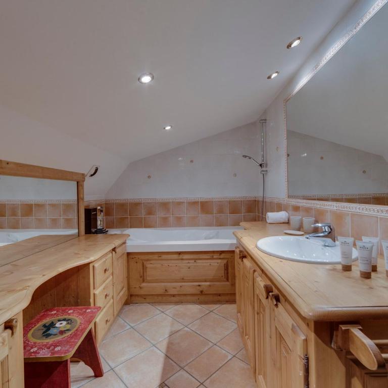 Appartement spacieux pour 8 pers., vue sur lac, au cœur de Tignes - FR-1-641-15 - Apartment - 21