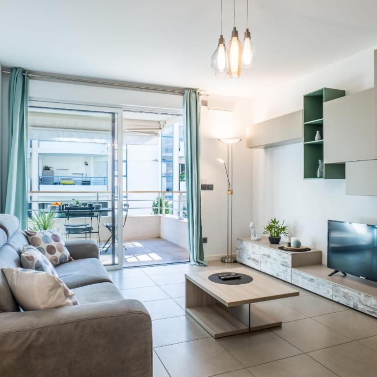 1-Br apartment swimming pool 100m from the beaches - Apartment - 5