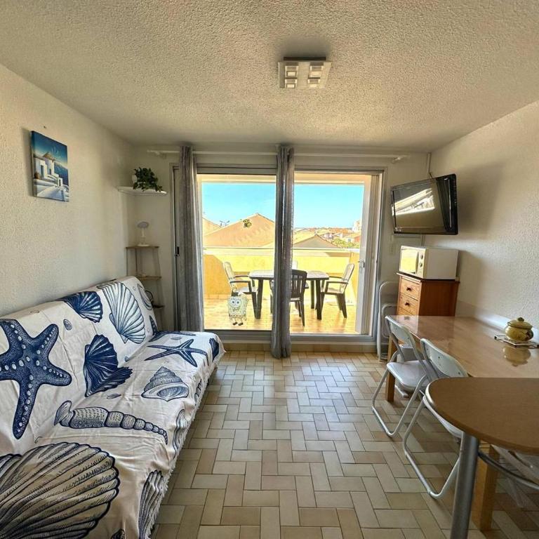 Dap - One-Bedroom Apartment with Terrace - 4
