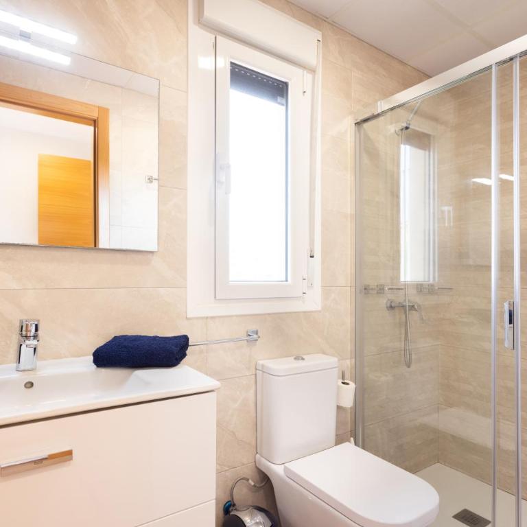 Private Luxury Villa with Pool near Golf Course & Marina - Villa - 30