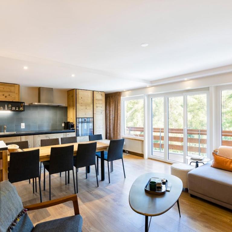 Appartement rénové à 7 minutes du centre au pied de la forêt - Appartement 3 Chambres - 1