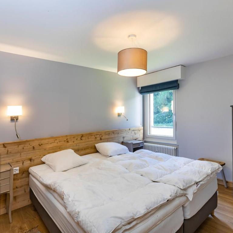 Appartement rénové à 7 minutes du centre au pied de la forêt - Appartement 3 Chambres - 15