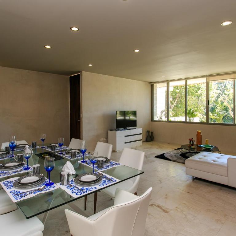Eco-chic Design Condos Wrapped in Nature's Elements by Stella Rentals - Apartamento Ático - 9