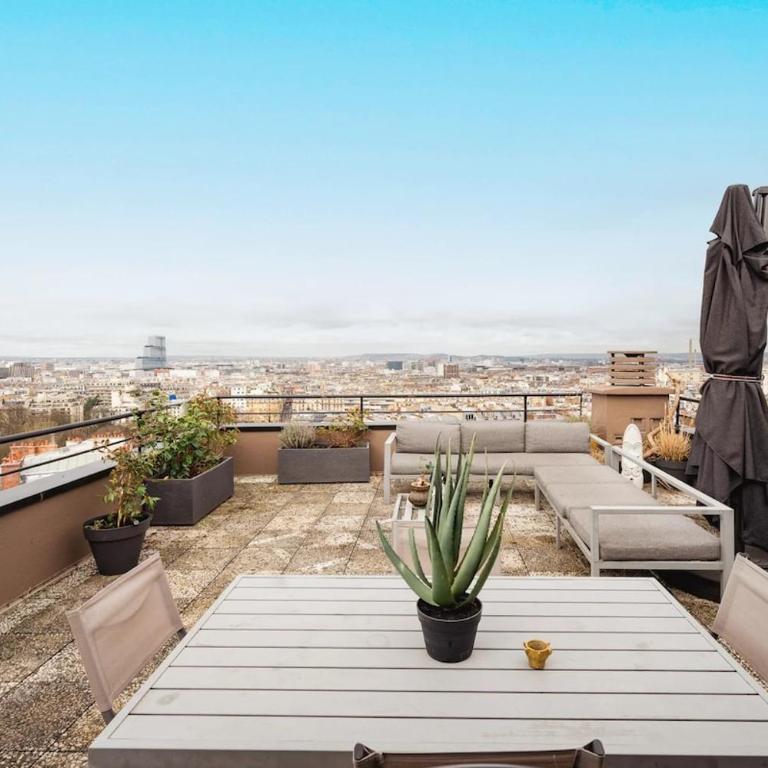 Luxurious Montmartre Duplex - Two-Bedroom Apartment - 17