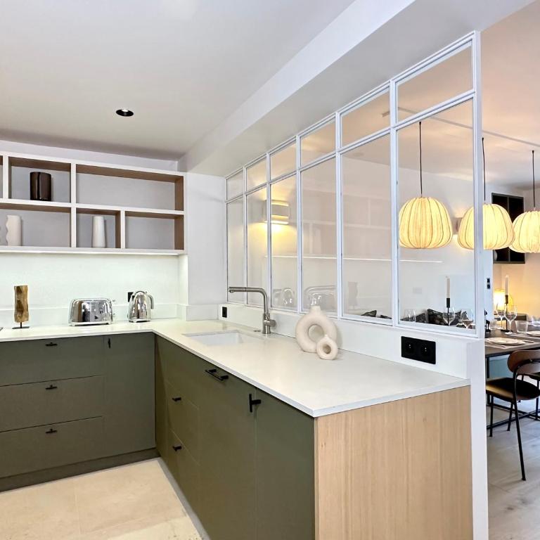 Elegant family flat with lift - Luxembourg Gardens - Appartement - 12