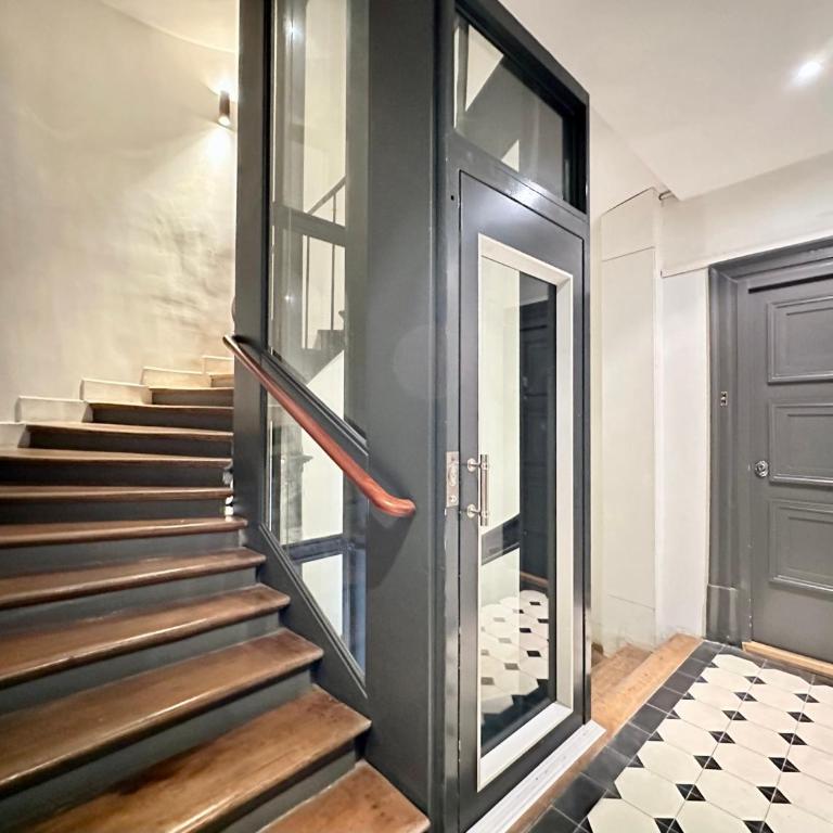 Elegant family flat with lift - Luxembourg Gardens - Appartement - 42