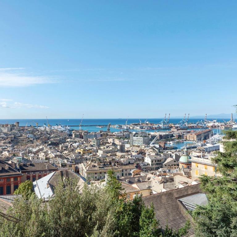A Due Passi Dal Teatro - Appartamento Superior con Vista Città - 24