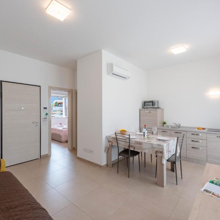 Suite Ondina Viareggio Apartments - Appartamento con Balcone - 4