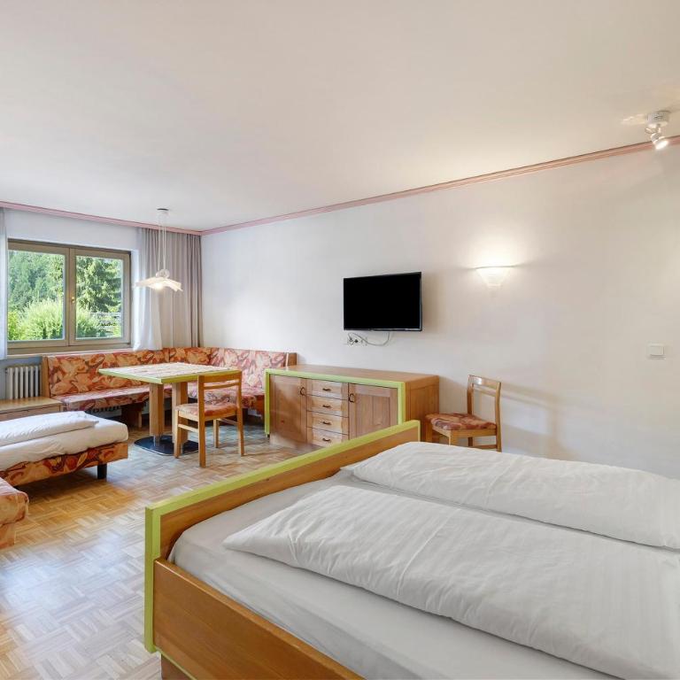 Residence Ciasa Ulli - Apartment mit 1 Schlafzimmer und Gartenblick - 11
