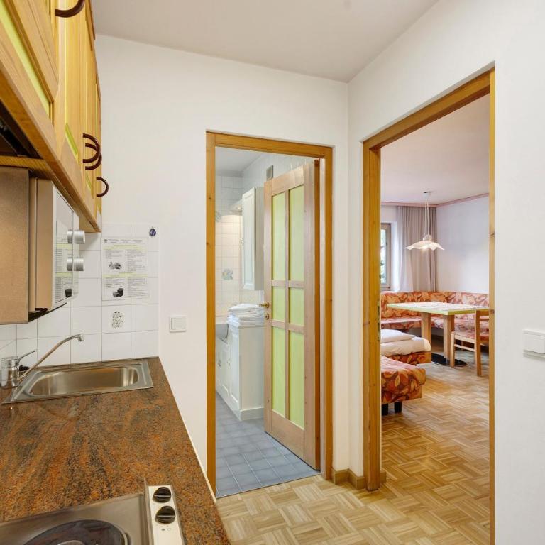 Residence Ciasa Ulli - Apartment mit 1 Schlafzimmer und Gartenblick - 19